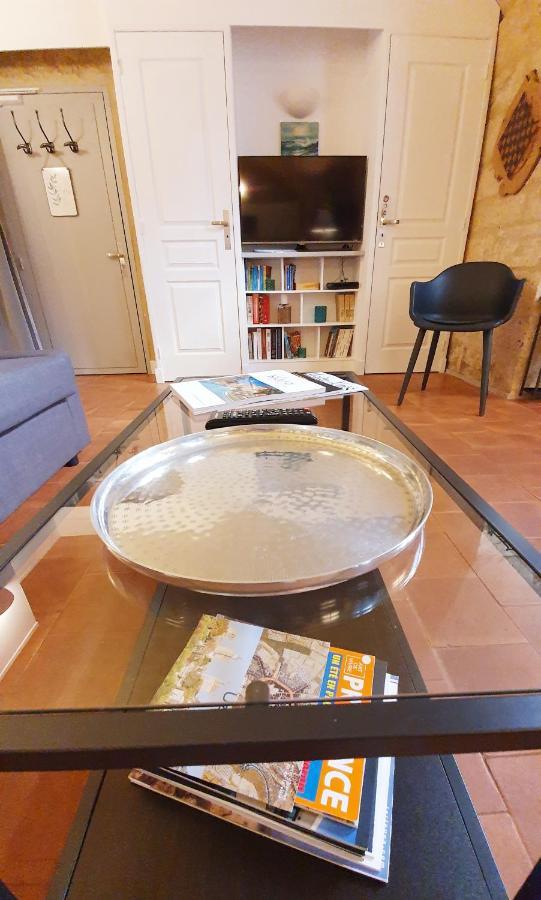 Dans De Flaux Apartment Uzes